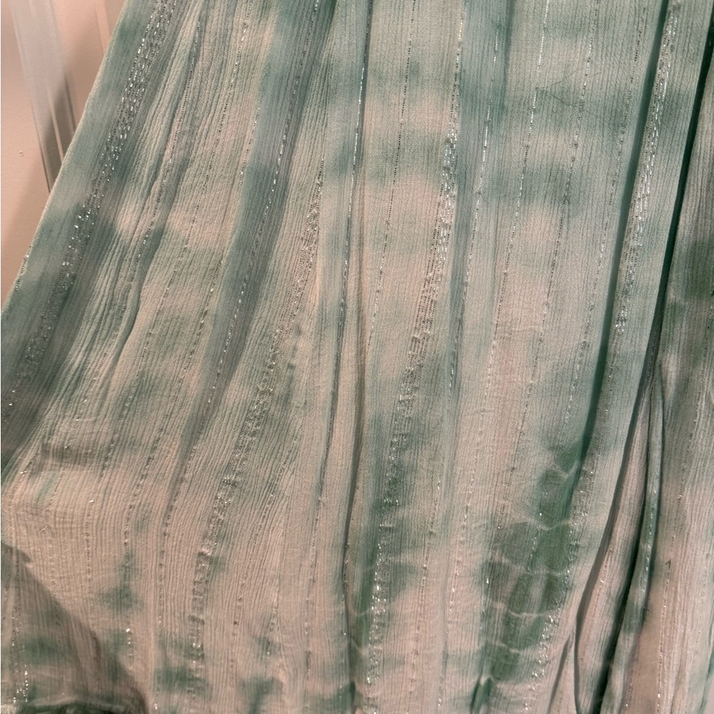NWOT ASOS turquoise/white/silver metallic tie-dye beach dress, backless, size 6 - Picture 3 of 13